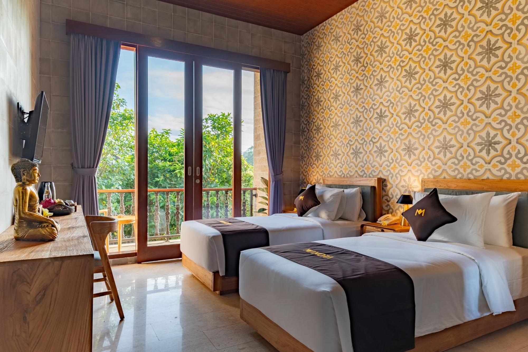 Mamora Villa *